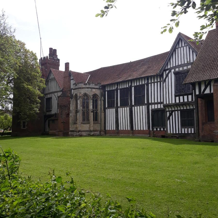 83 Church Street Gainsborough Kültér fotó